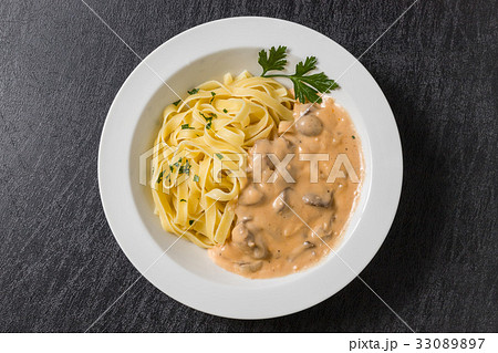 ビーフストロガノフ beef stroganoff ビーフストロガノフ beef stroganoff 33089897