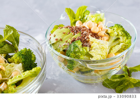 Green healthy salad Green healthy salad 33090833