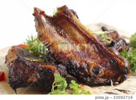 Grilled pork ribs Grilled pork ribs 33092719