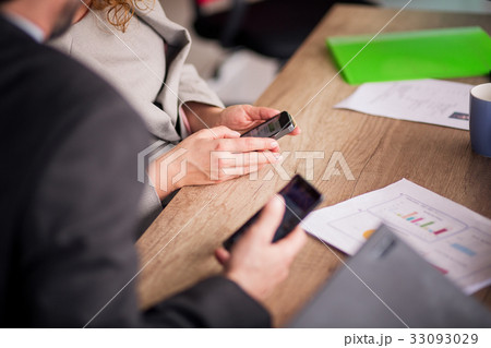 Business team meeting at modern work space. 33093029