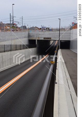 新しい地下通路　八王子市 33093809