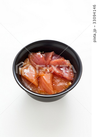 マグロの漬け丼 33094146