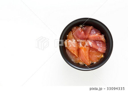 マグロの漬け丼 33094335