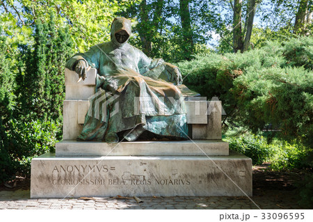 Monument of Anonymous Monument of Anonymous 33096595
