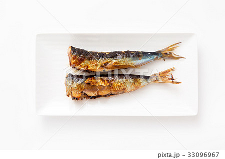 イワシの塩焼き 33096967