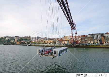 スペイン　ビルバオ　ビスカヤ橋 33097190