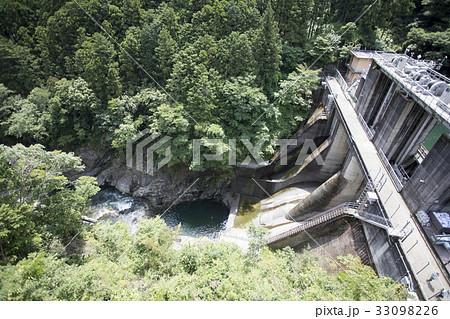 東京都奥多摩町 白丸調整池ダム 33098226