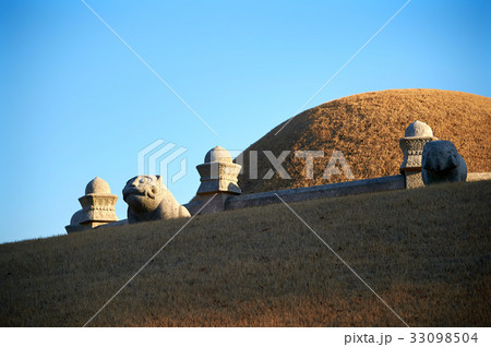 世界文化遺産 朝鮮王陵 墓 33098504