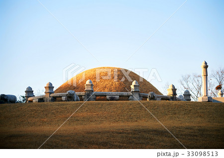 世界文化遺産 朝鮮王陵 墓 33098513