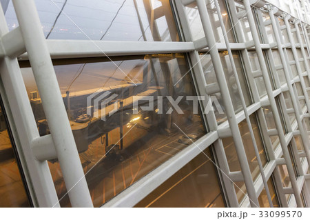 建築 空港 構造物 33099570