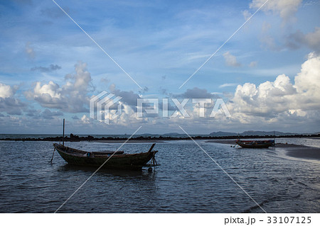 Phala beach at Rayong, Thailand. 33107125