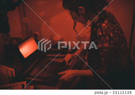 Photographer 33112138