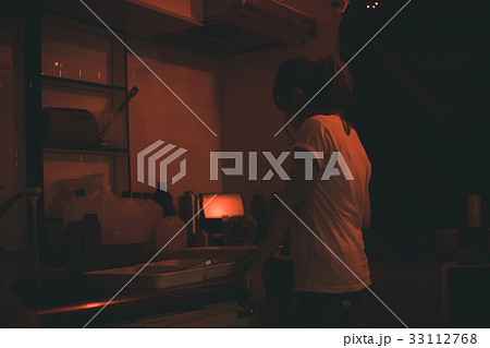 Photographer Photographer 33112768