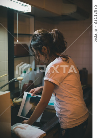 Photographer 33112935