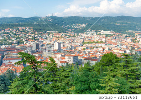Aerial view to city of Trieste in Italy 33113661