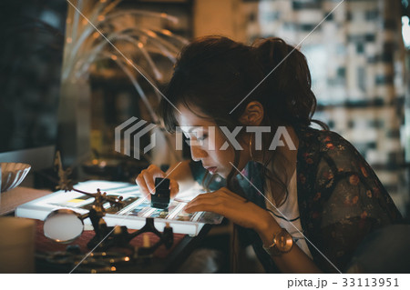 Photographer 33113951