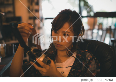 Photographer 33114768