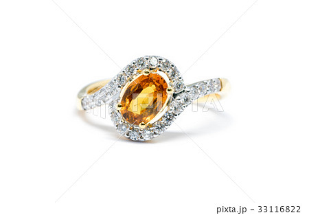 beautiful Gold ring with yellow sapphire  33116822