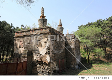世界遺産　中国　承徳　普陀宗乗之廟　三塔水門 33121364