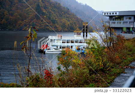 奥只見湖　紅葉　新潟県 33122023