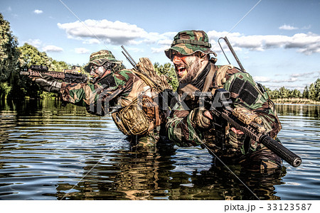 Jungle warfare unit 33123587