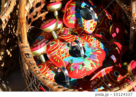 ブリキの金魚ジョウロ 33124337