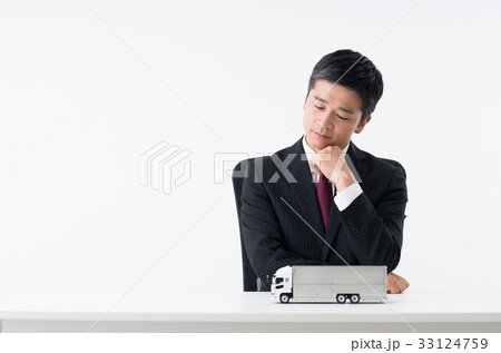 物流イメージ　 33124759