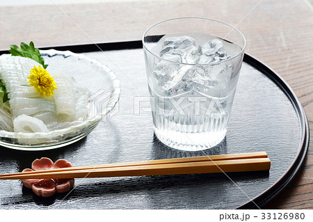 焼酎ロック 33126980
