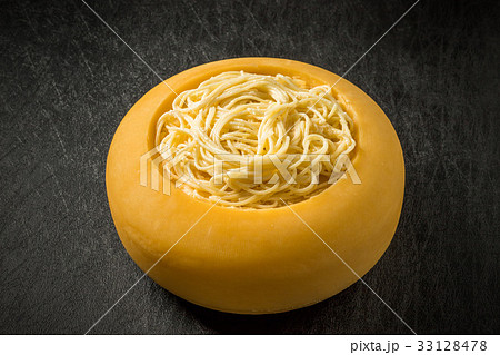 本格的なチーズパスタ　Authentic cheese pasta 33128478