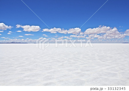 【ボリビア】ウユニ塩湖 33132345
