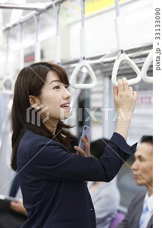 通勤、通学イメージ　撮影協力「京王電鉄株式会社」 33133090