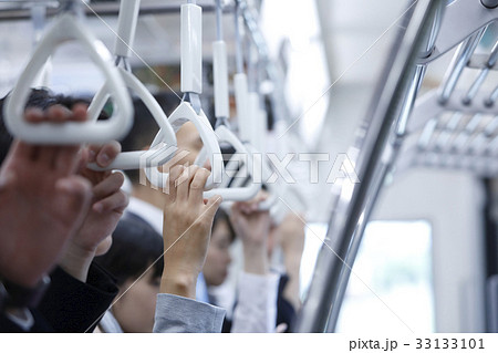 通勤、通学イメージ　撮影協力「京王電鉄株式会社」 33133101