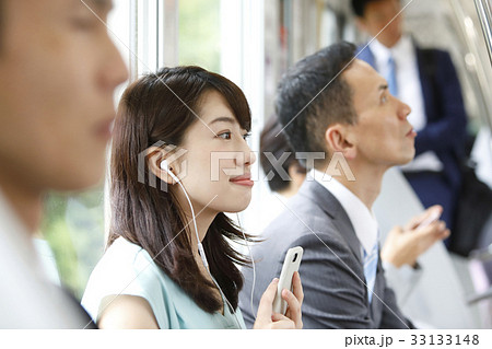 通勤、通学イメージ　撮影協力「京王電鉄株式会社」 33133148