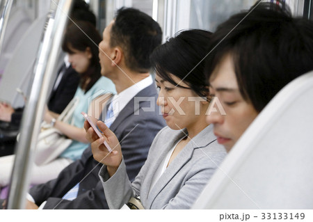 通勤、通学イメージ 撮影協力「京王電鉄株式会社」 通勤、通学イメージ 撮影協力「京王電鉄株式会社」 33133149