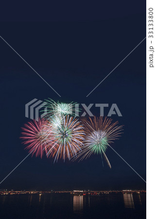京都　宮津燈籠流し海上花火大会 33133800