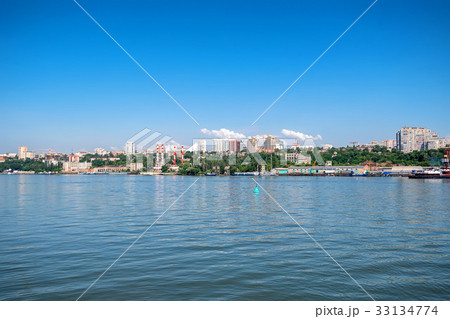 View of city of Rostov-on-Don from the Don River 33134774
