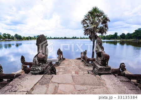 Srah Srang in Angkor. a famous Historical site Srah Srang in Angkor. a famous Historical site 33135384