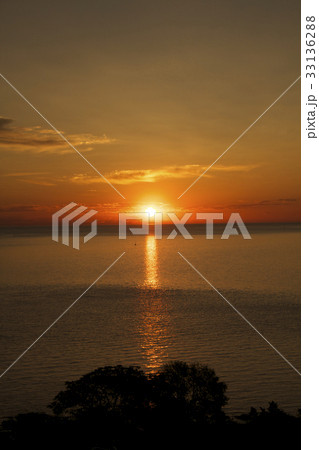 【ウルグアイの世界遺産】コロニア・デル・サクラメントの夕焼け 【ウルグアイの世界遺産】コロニア・デル・サクラメントの夕焼け 33136288