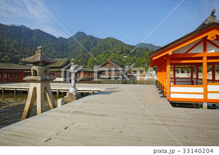 厳島神社、平舞台より左楽房と能楽屋 33140204