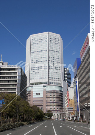 御堂筋と大阪駅前 33141073
