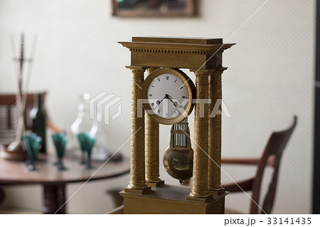 レトロな置き時計 33141435