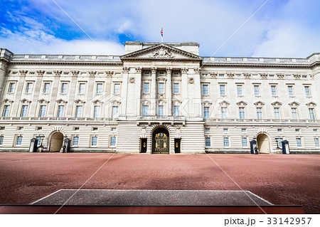 ロンドン　バッキンガム宮殿 33142957