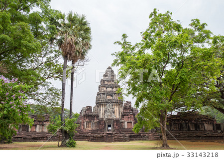 The inner sanctuary of Prasat Hin Phimai, ancient  33143218