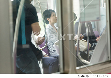 通勤電車　撮影協力「京王電鉄株式会社」 33159325