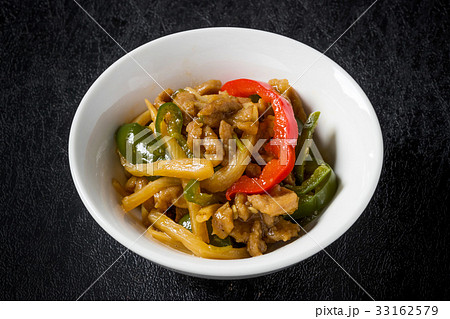 チンジャオロースー Blue pepper meat Chinese dish チンジャオロースー Blue pepper meat Chinese dish 33162579