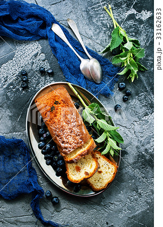 pie with blueberry 33162633