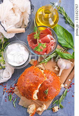 homemade bread homemade bread 33162767