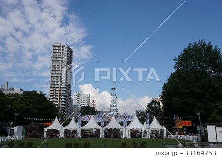 札幌大通公園のビアガーデン(西11丁目周辺) 札幌大通公園のビアガーデン(西11丁目周辺) 33164753