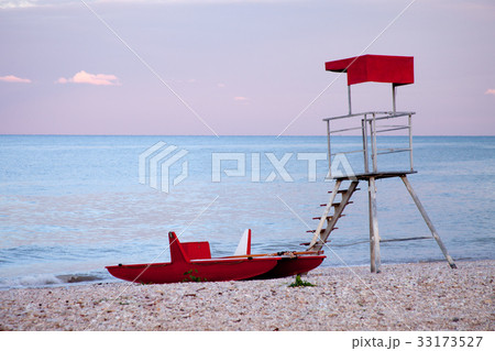 abandoned lifeguard tower and boat abandoned lifeguard tower and boat 33173527