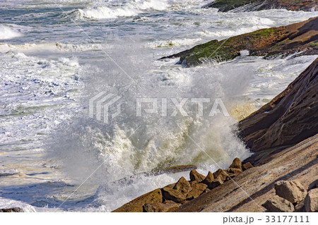 Waterspray over stones Waterspray over stones 33177111